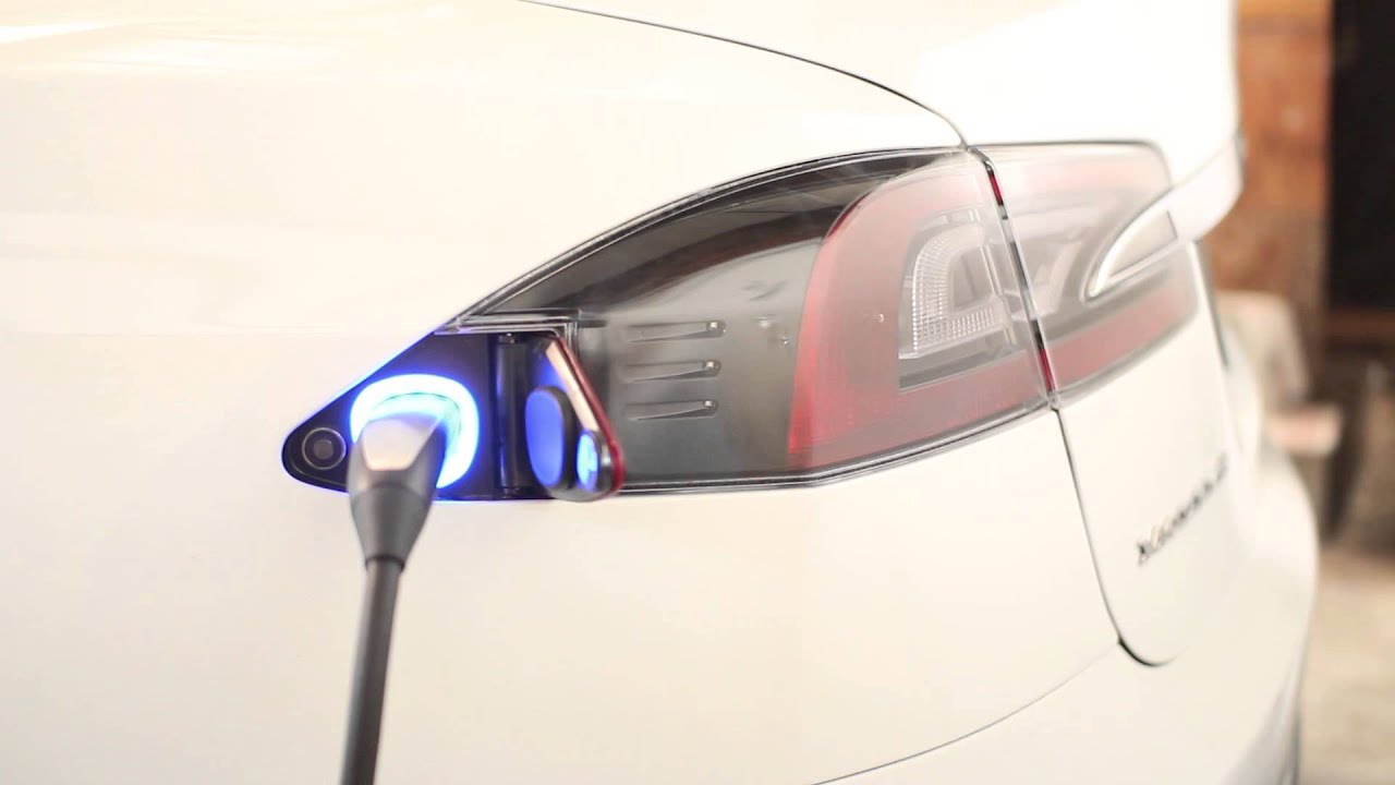 how many electric cars are on the road